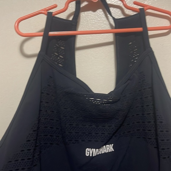 Gym shark tank - Picture 3 of 3